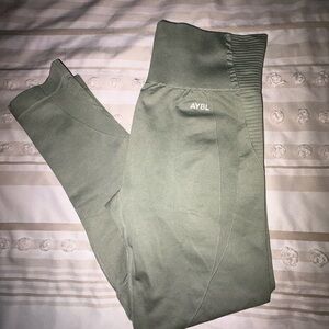 AYBL Leggings